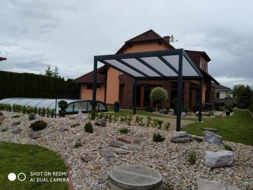 PERGOLA LIGURE V HAVÍŘOVĚ