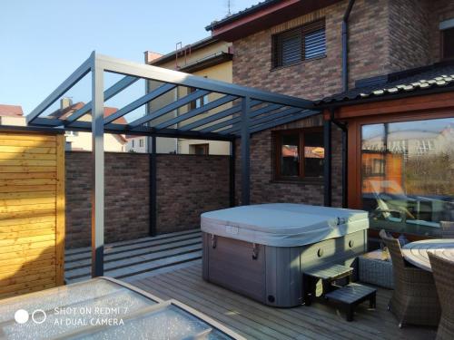 PERGOLA RAPALLO - LYSICE